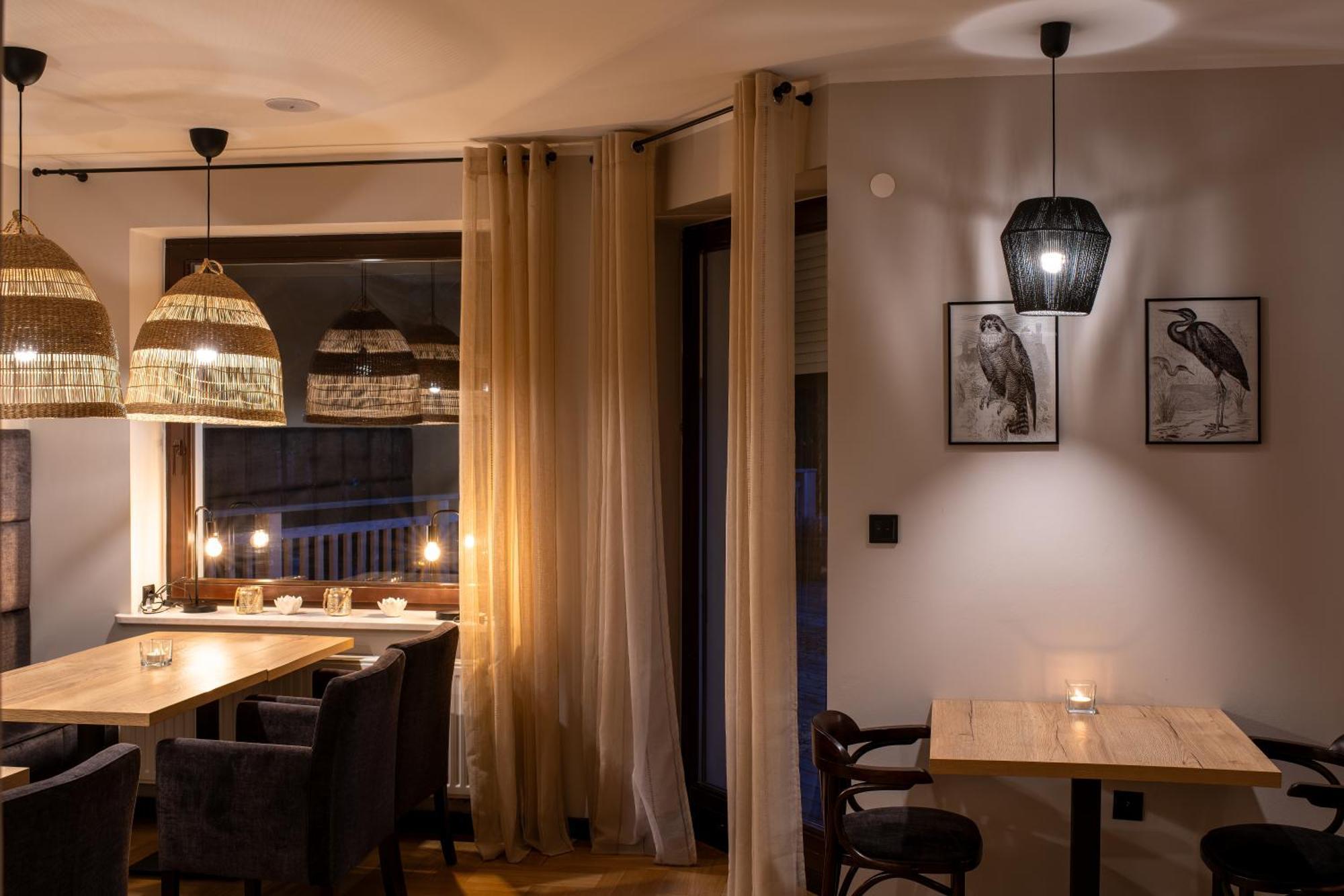 Hotel I Restauracja Czarny Kos 보르코보 외부 사진